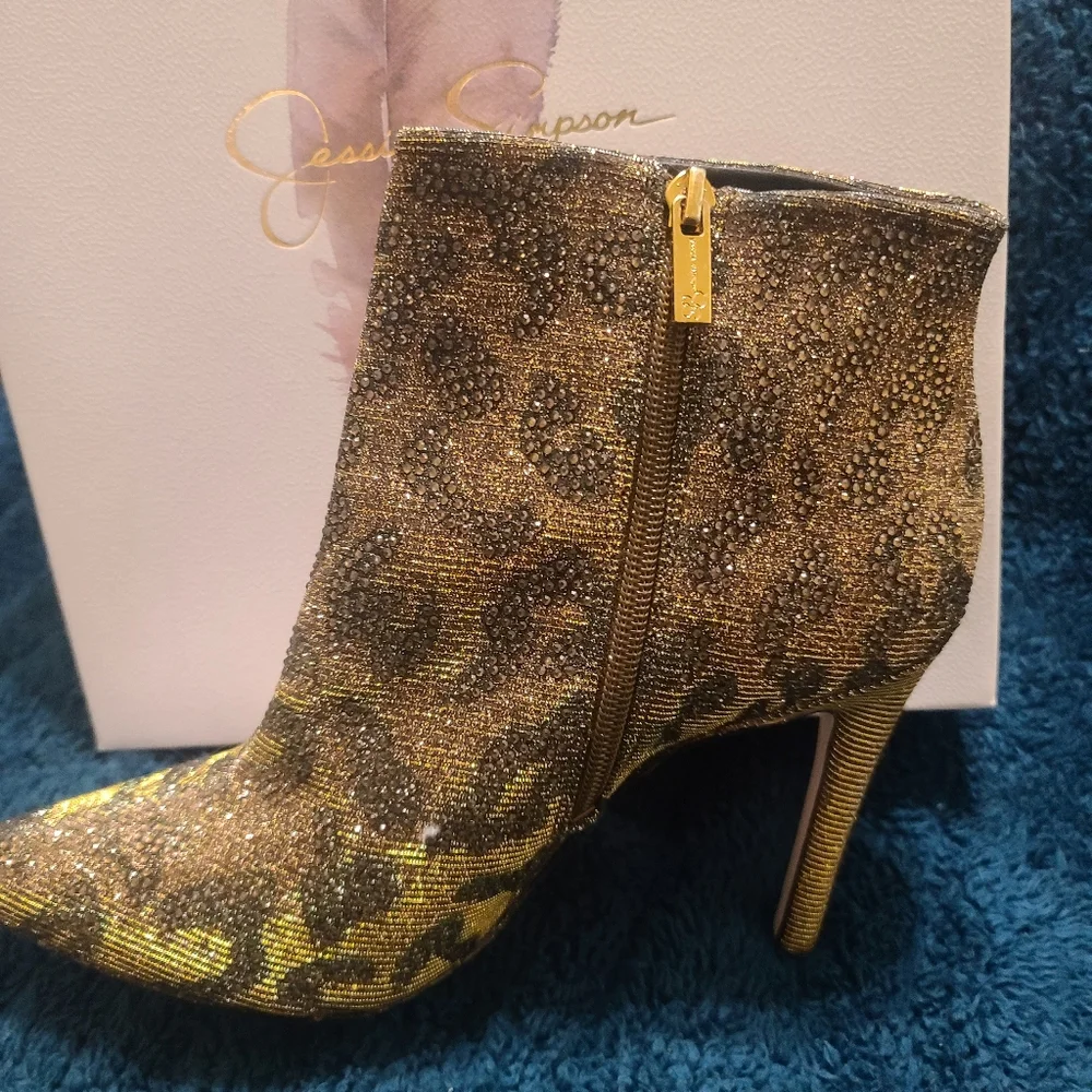 Booties - Picture 3 of 6